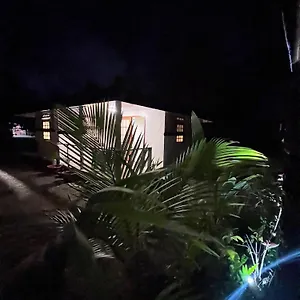 Rangiroa Guest Paradise Apartment